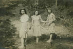 Winnie Bethea, Frances Longino, Mary Emily Greenway at Caves Hill
