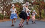 ImillaSkate: Mujeres skaters bolivianas unidas para fomentar el deporte extremo femenino by Heather Allen and Diane Marting